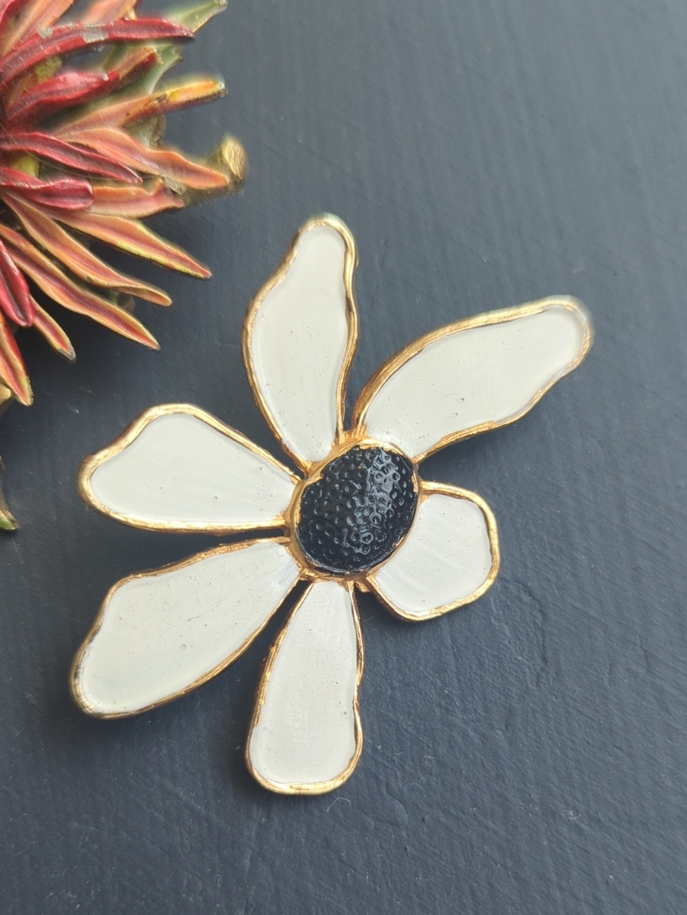 Large Vintage Floral Enamel Pins - Picture 2 of 5